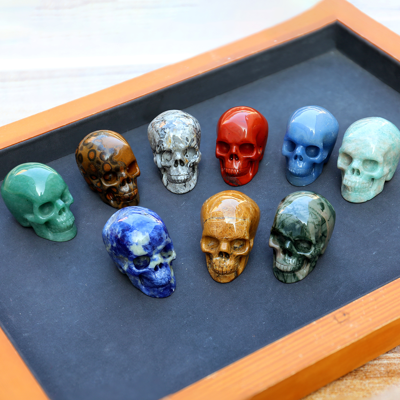 Crystal skull (3)