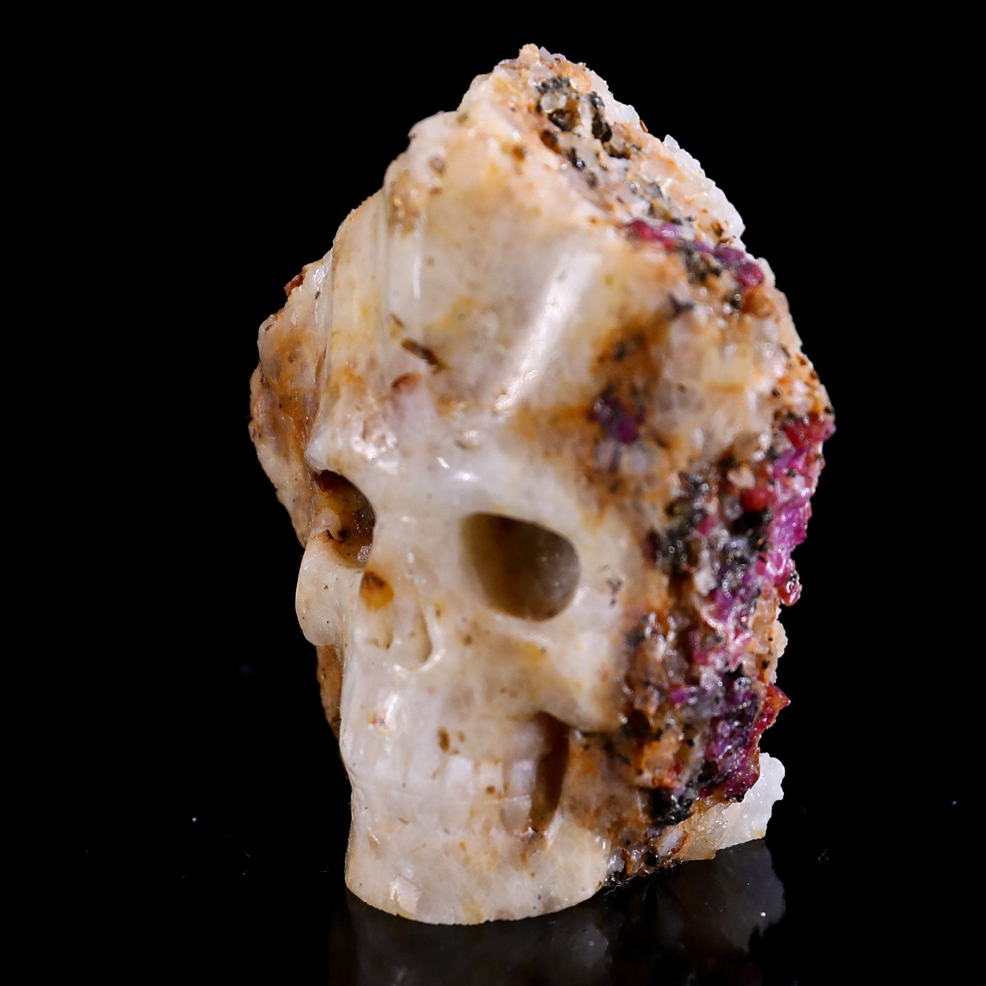 Red Corundum Mineral Specimen Skull Hand-Carved Crystal Mineral Ornament (7)